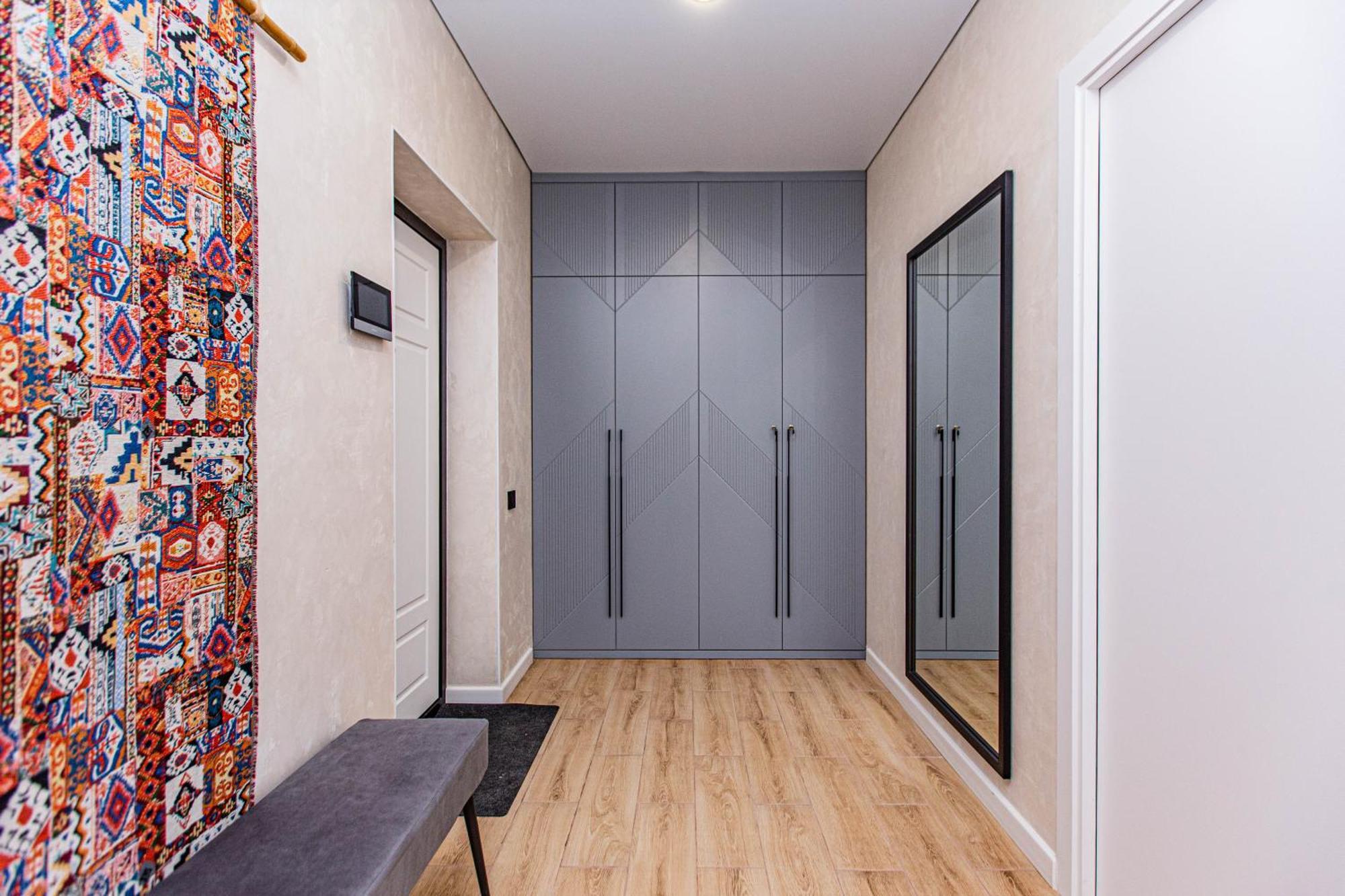 Apartment Alpine Serenity Deluxe With Mountain Views Near The Adk Shopping Center And Sairan Metro Station *