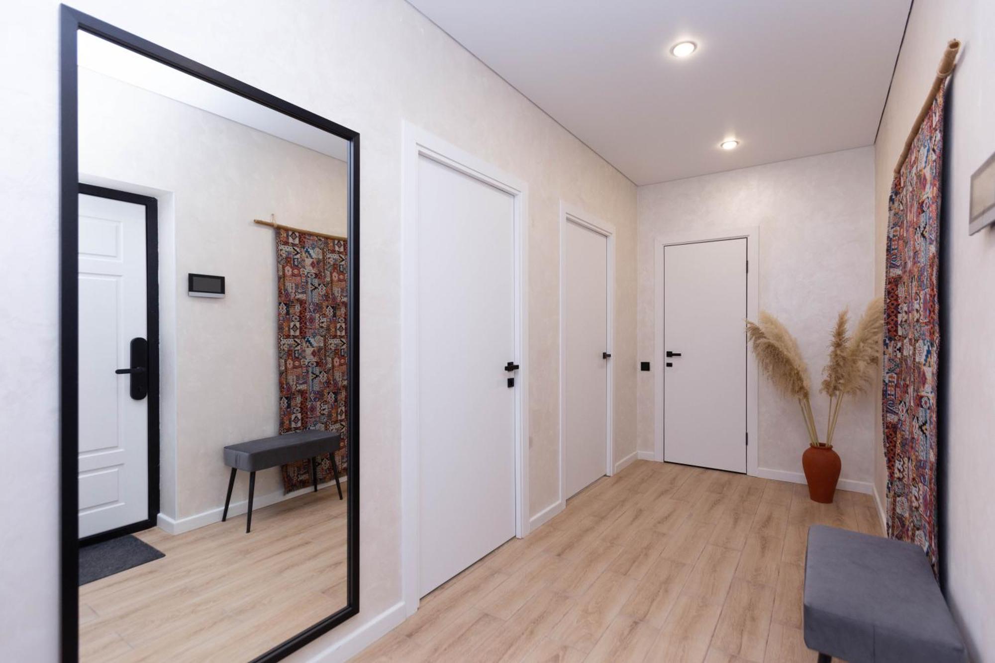 Apartment Alpine Serenity Deluxe With Mountain Views Near The Adk Shopping Center And Sairan Metro Station Almaty