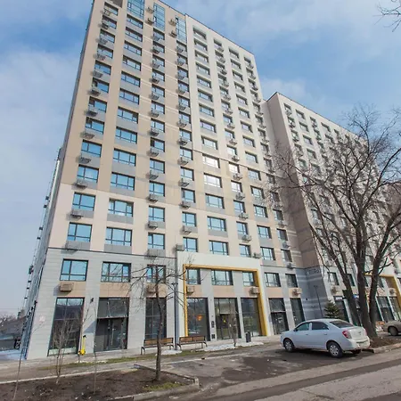 Alpine Serenity Deluxe Apartment With Mountain Views Near The Adk Shopping Center And Sairan Metro Station Almaty Exterior photo